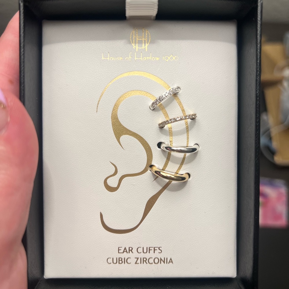 House of Harlow Earcuff set